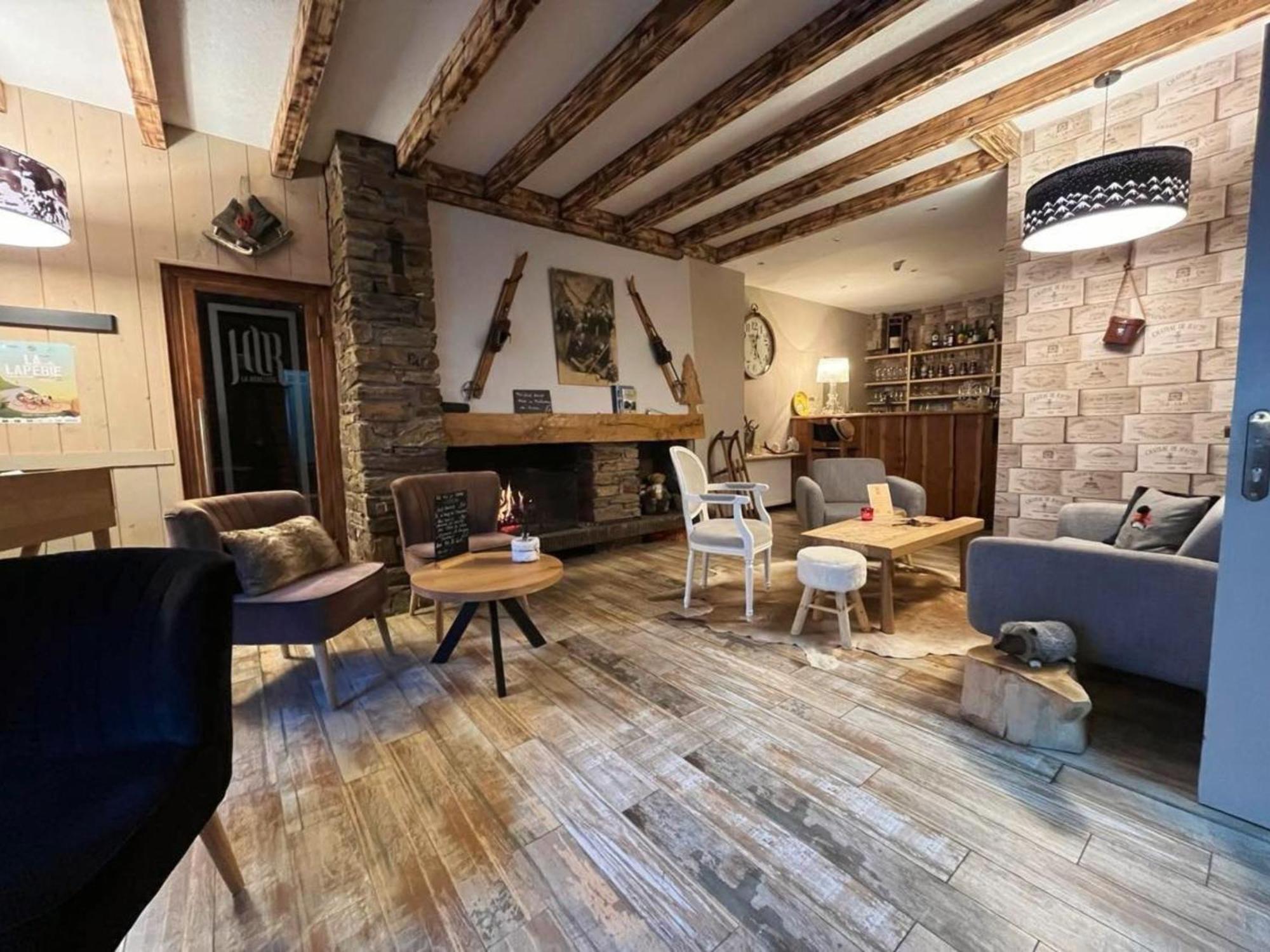 Hotel La Rencluse Saint-Mamet Buitenkant foto
