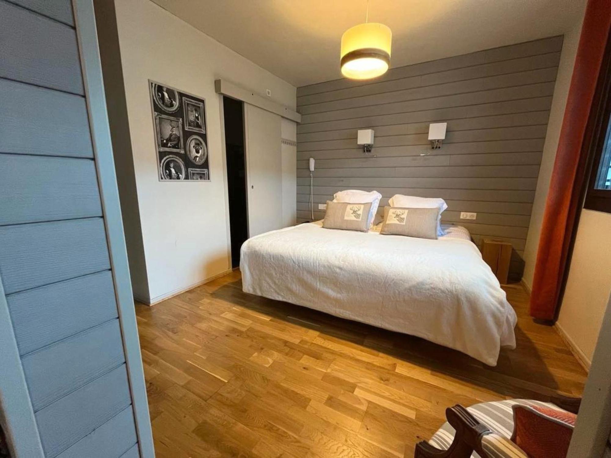 Hotel La Rencluse Saint-Mamet Buitenkant foto