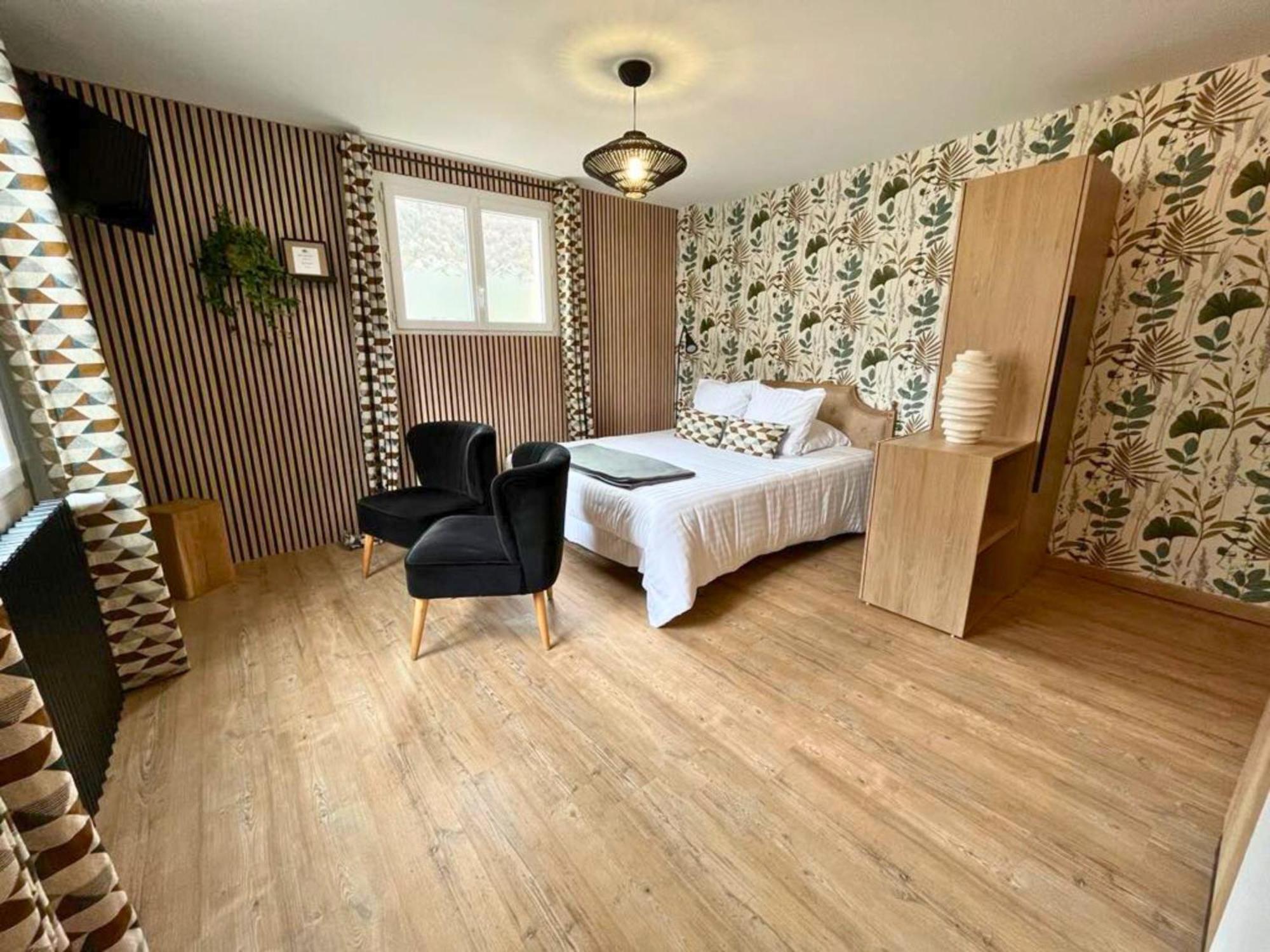 Hotel La Rencluse Saint-Mamet Buitenkant foto