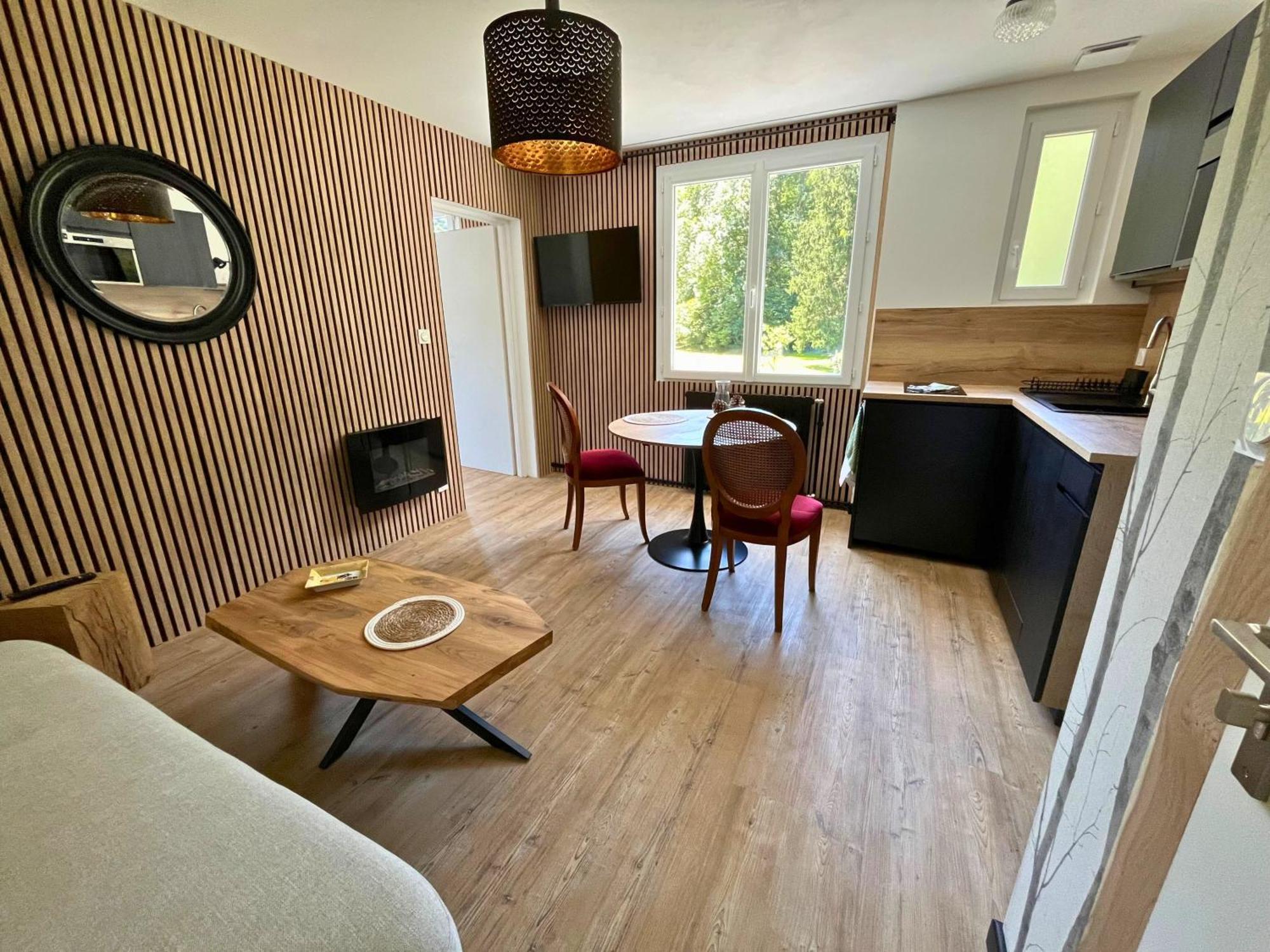 Hotel La Rencluse Saint-Mamet Buitenkant foto