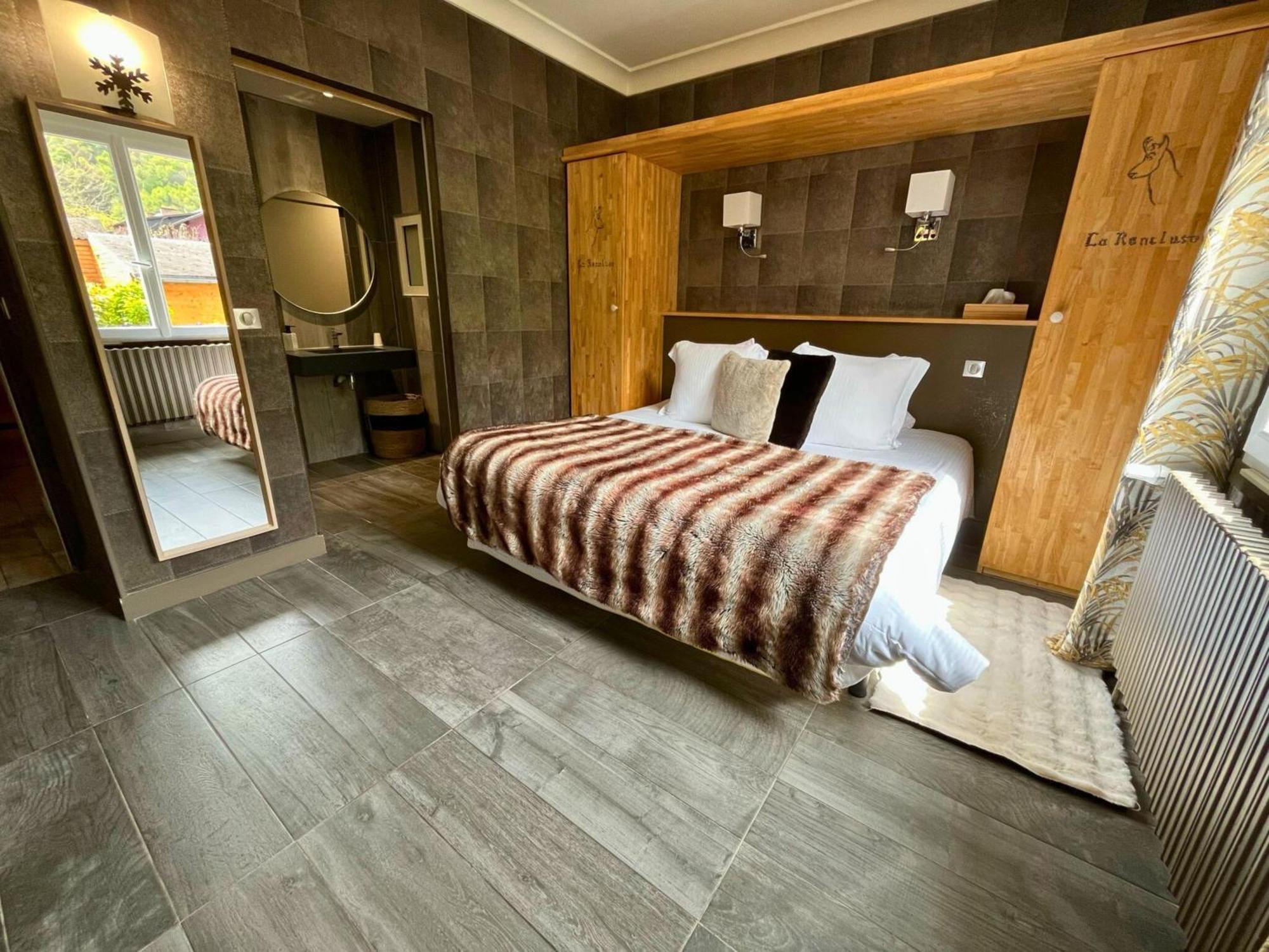 Hotel La Rencluse Saint-Mamet Buitenkant foto