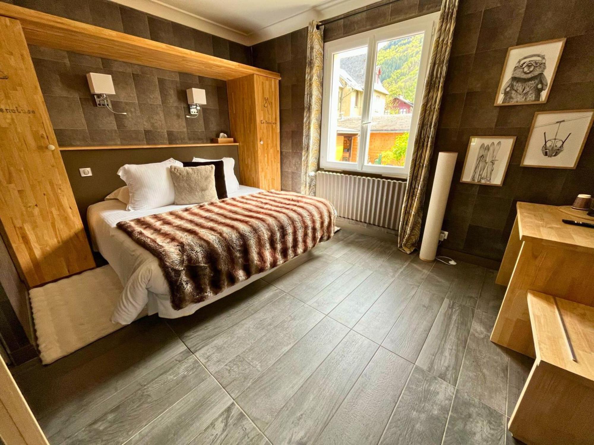 Hotel La Rencluse Saint-Mamet Buitenkant foto